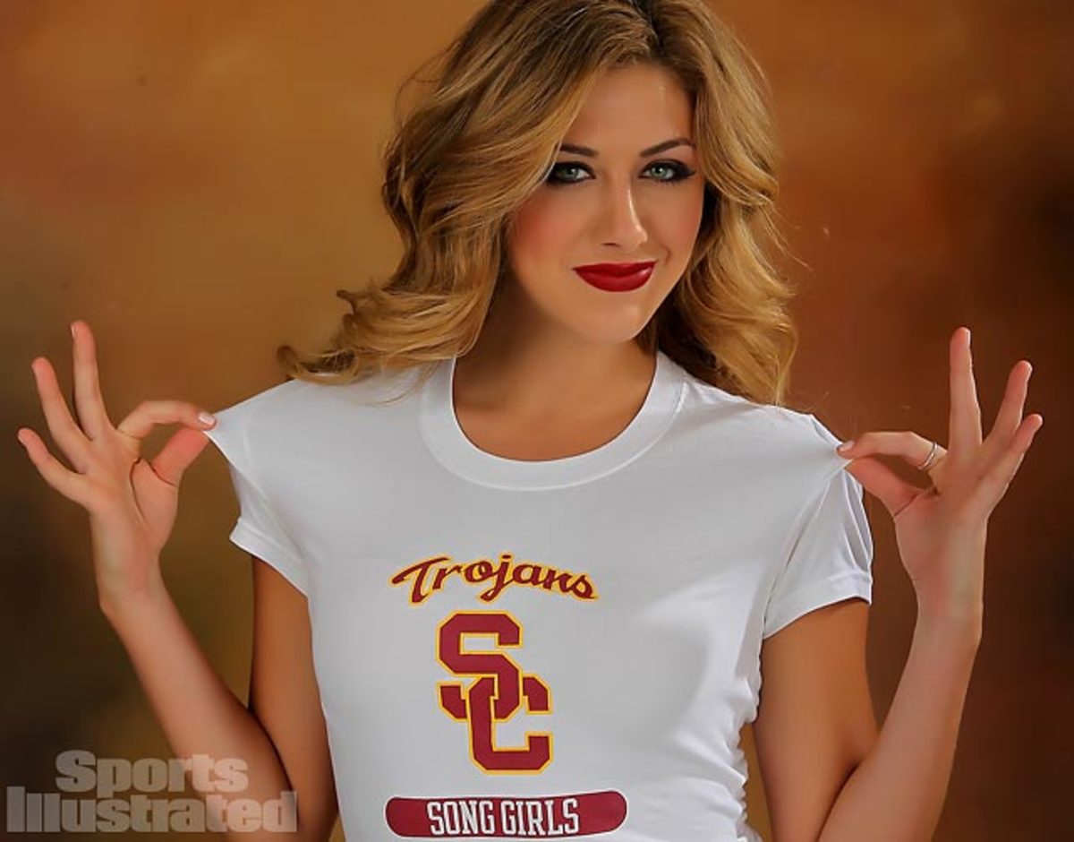 140515123942-01-perry-usc-exclusive-yp4-6458-single-image-cut.jpg